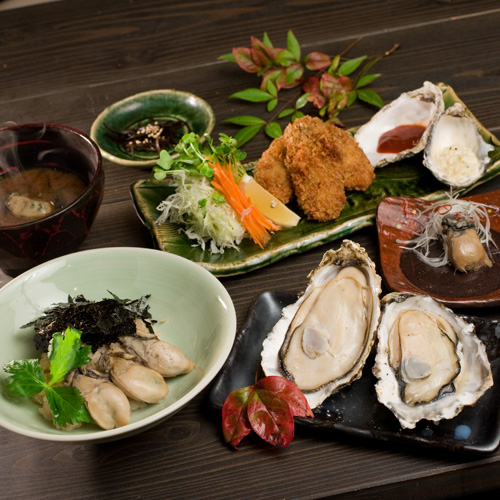 広島・牡蠣屋で究極の「牡蠣定食」が食べたい！